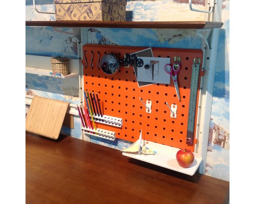 Стол для ученика с полками и панелью